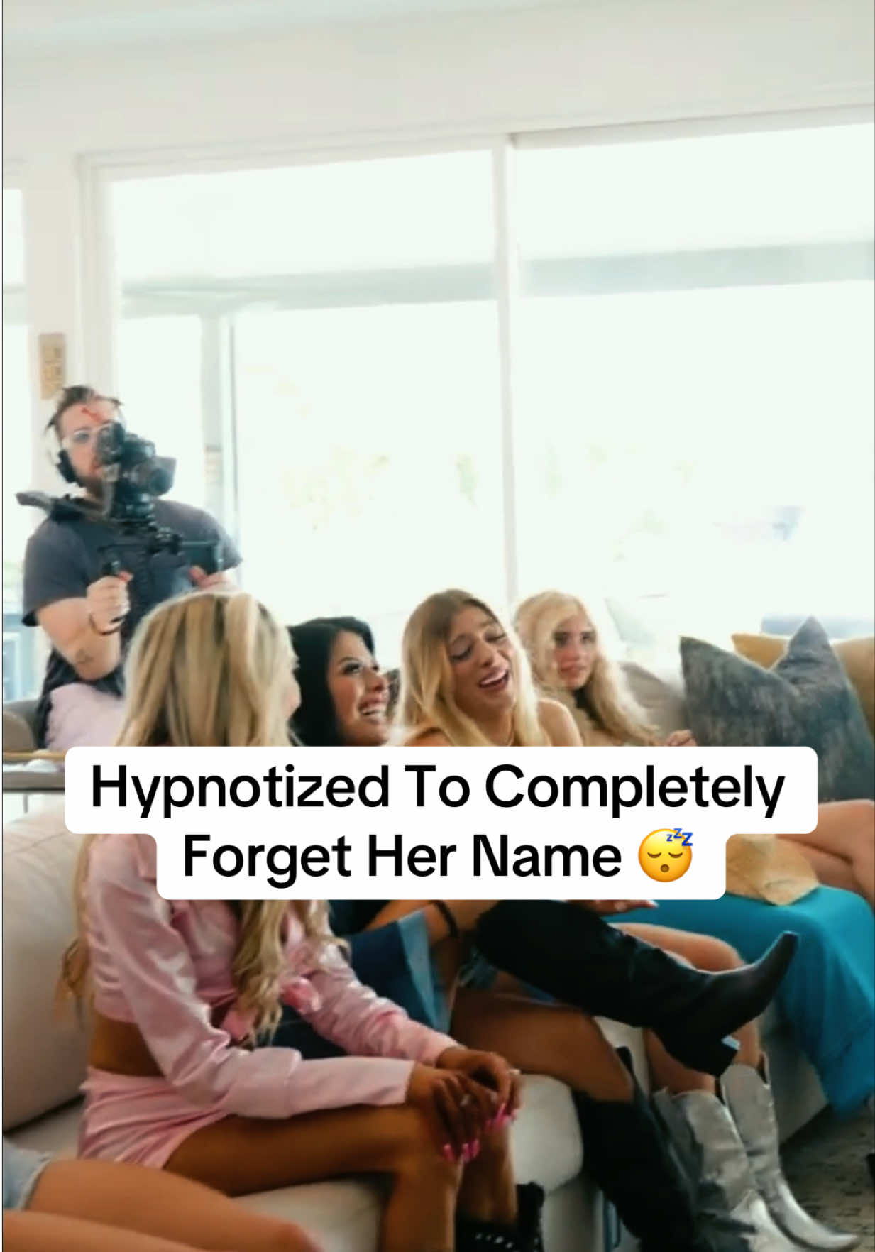 @Marczell Klein | Hypnosis