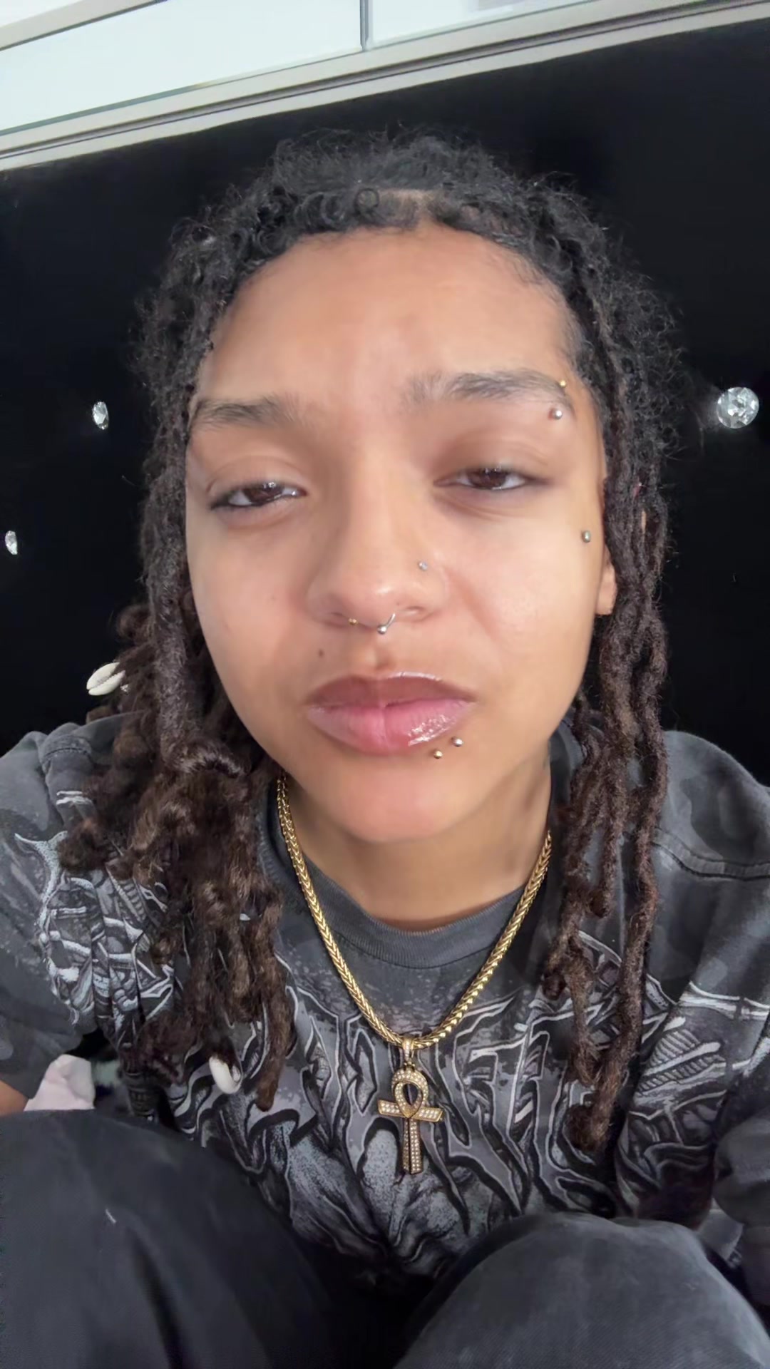 @des