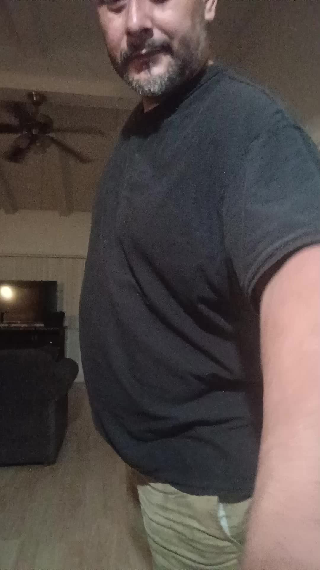 @felizleon0