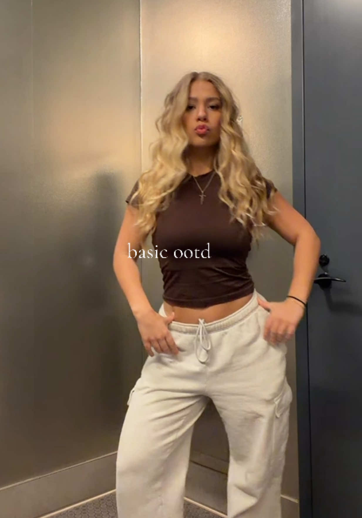 @_teloera