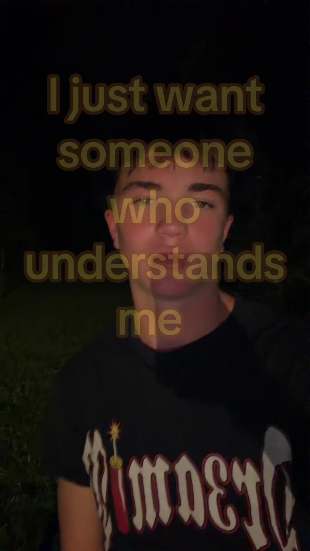 @⃟