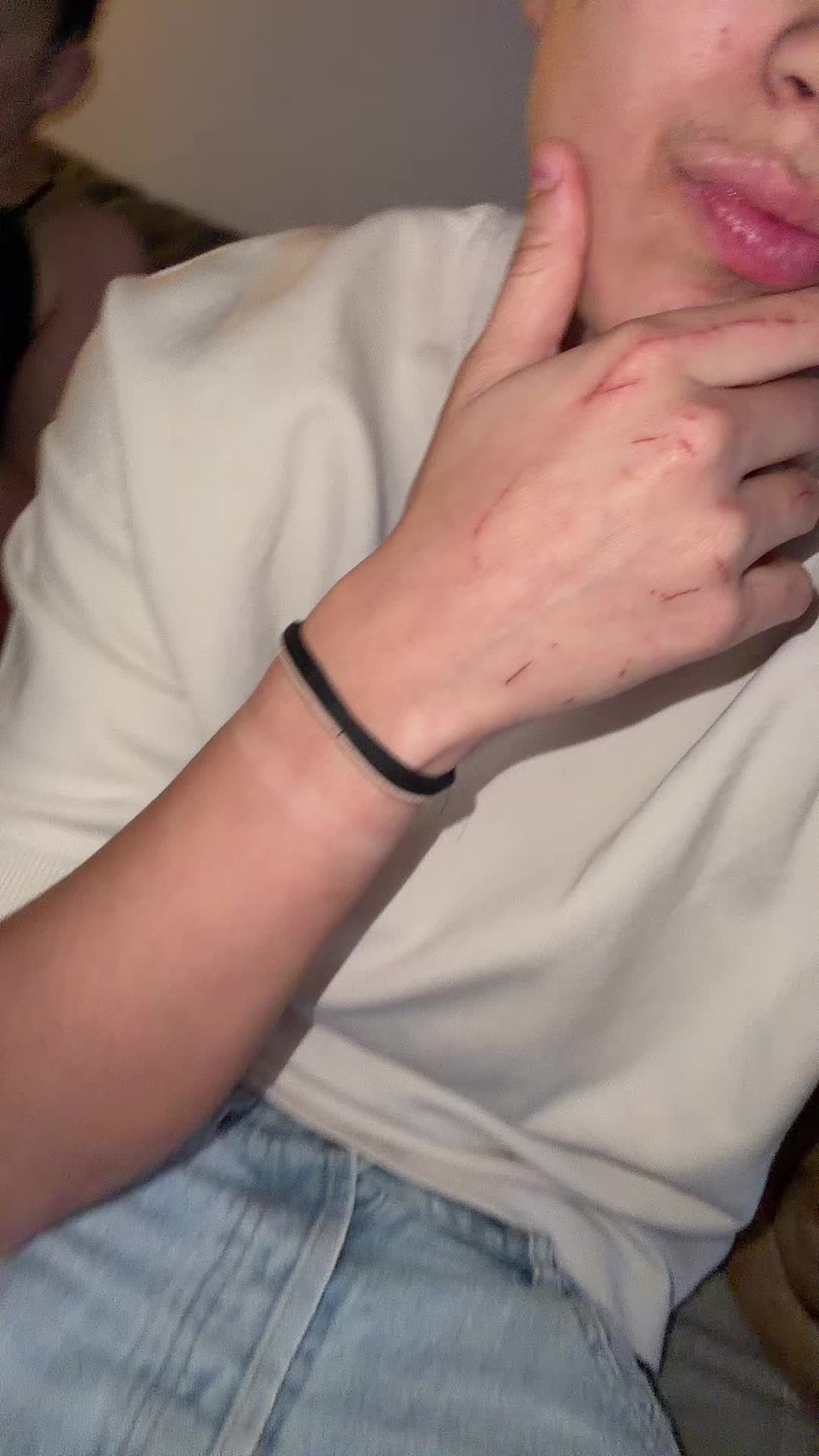 @KNZ🧬