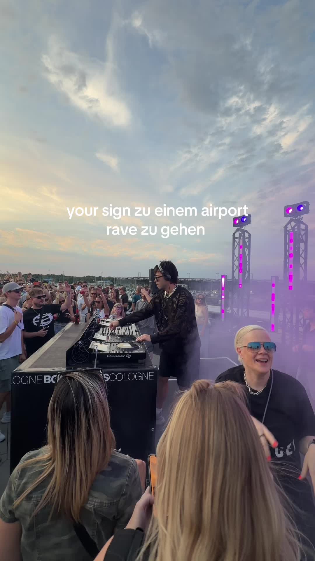 @Julian Kamps