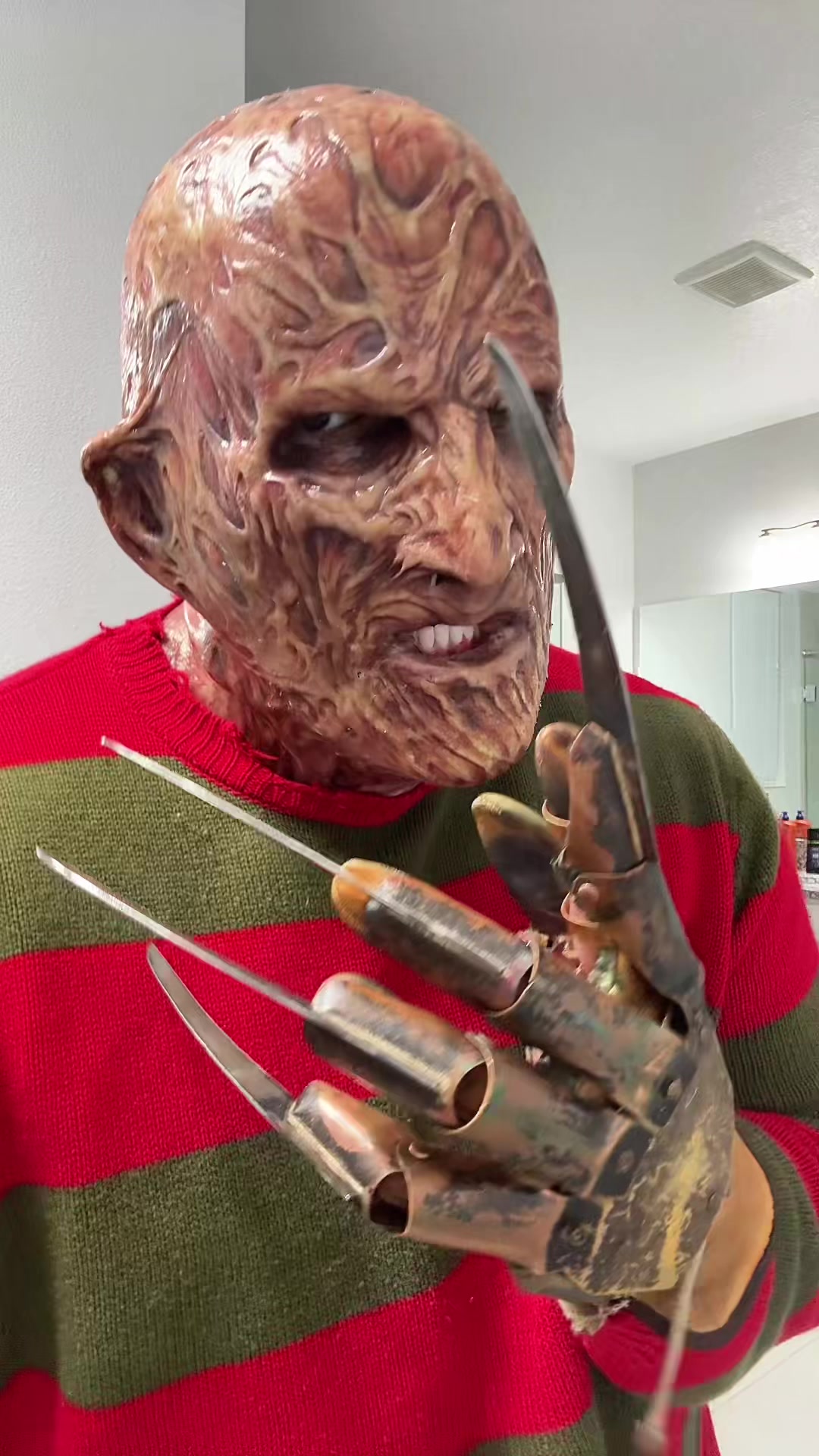 @Freddy Krueger