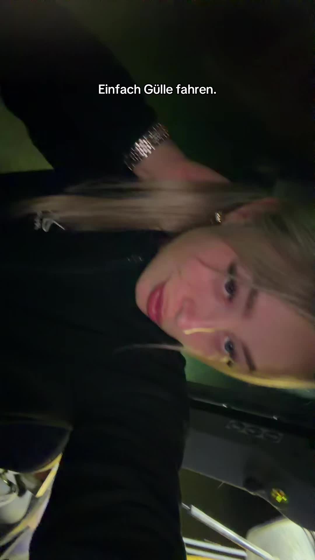 @Annikaleibold