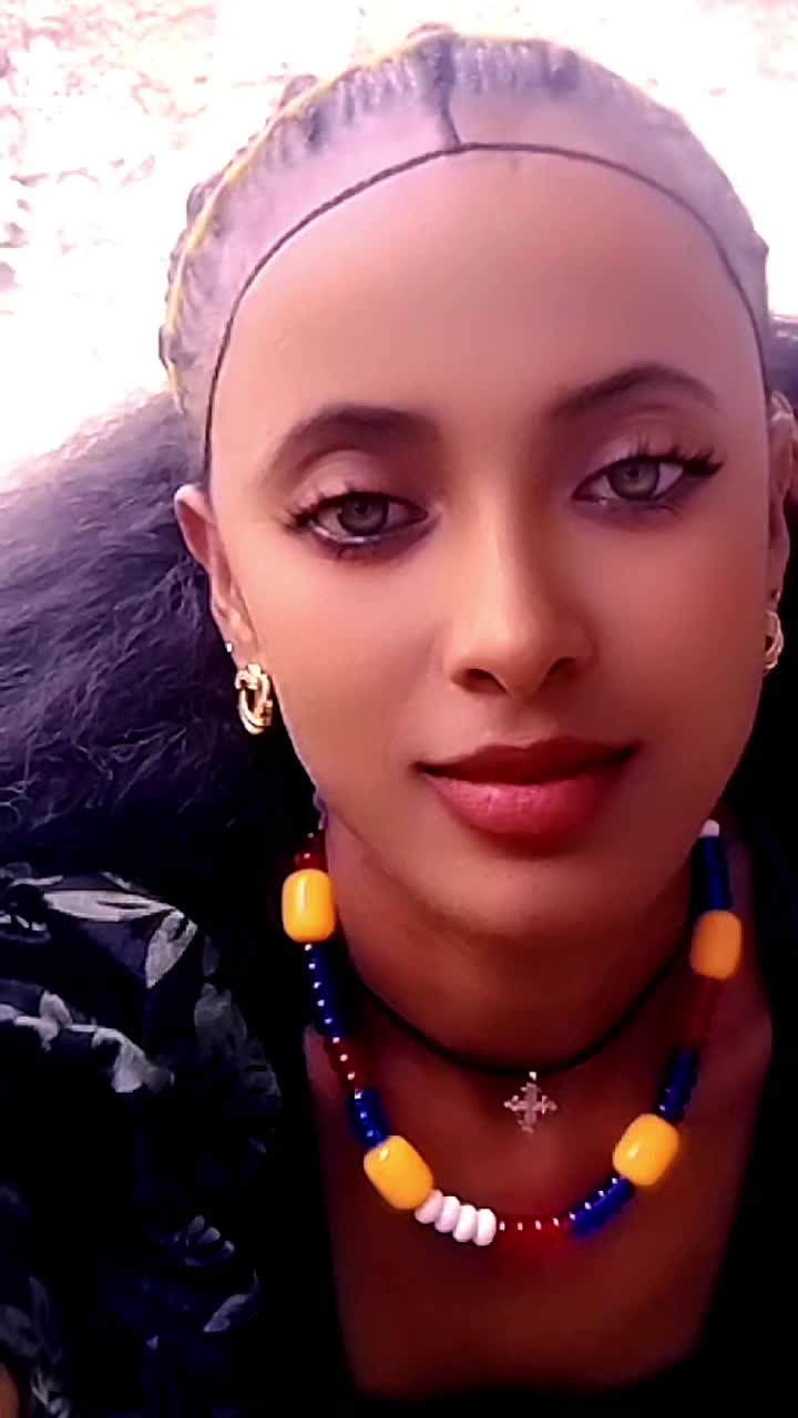 @Queen@16👸🧚&zwj;♀️
