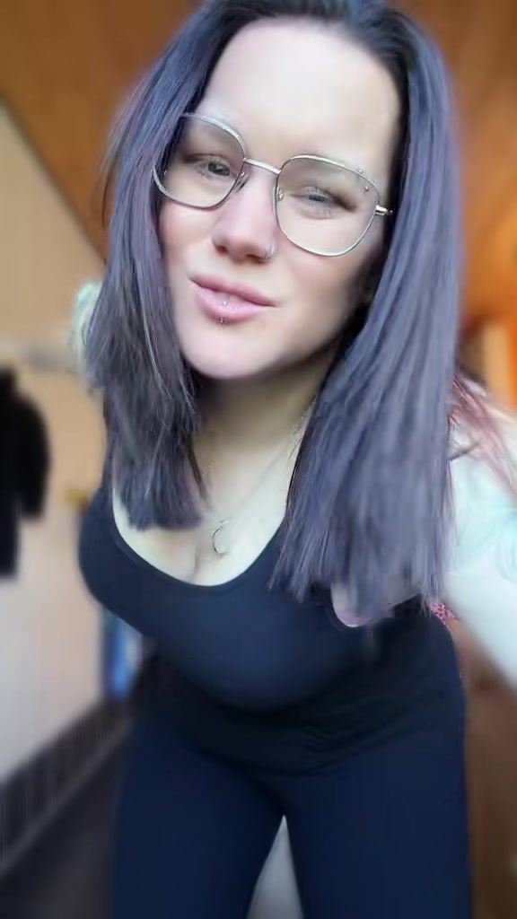 @DeMi