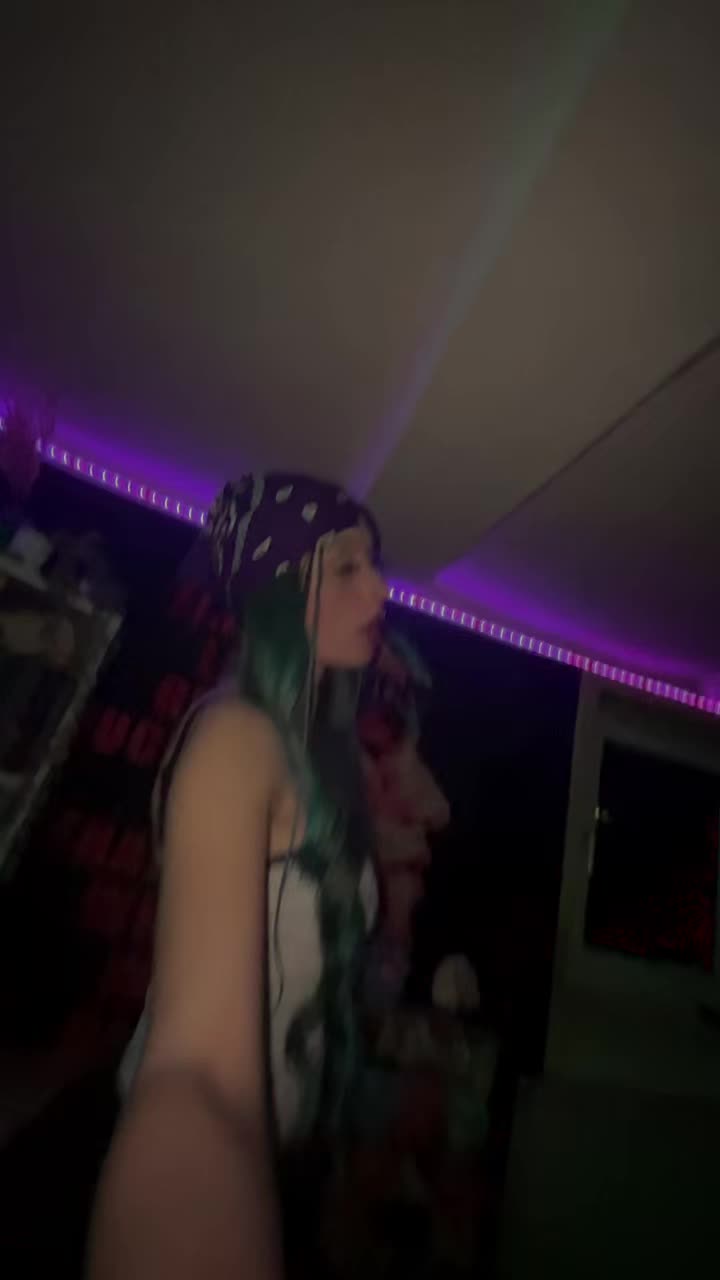 @Sammy💚💜