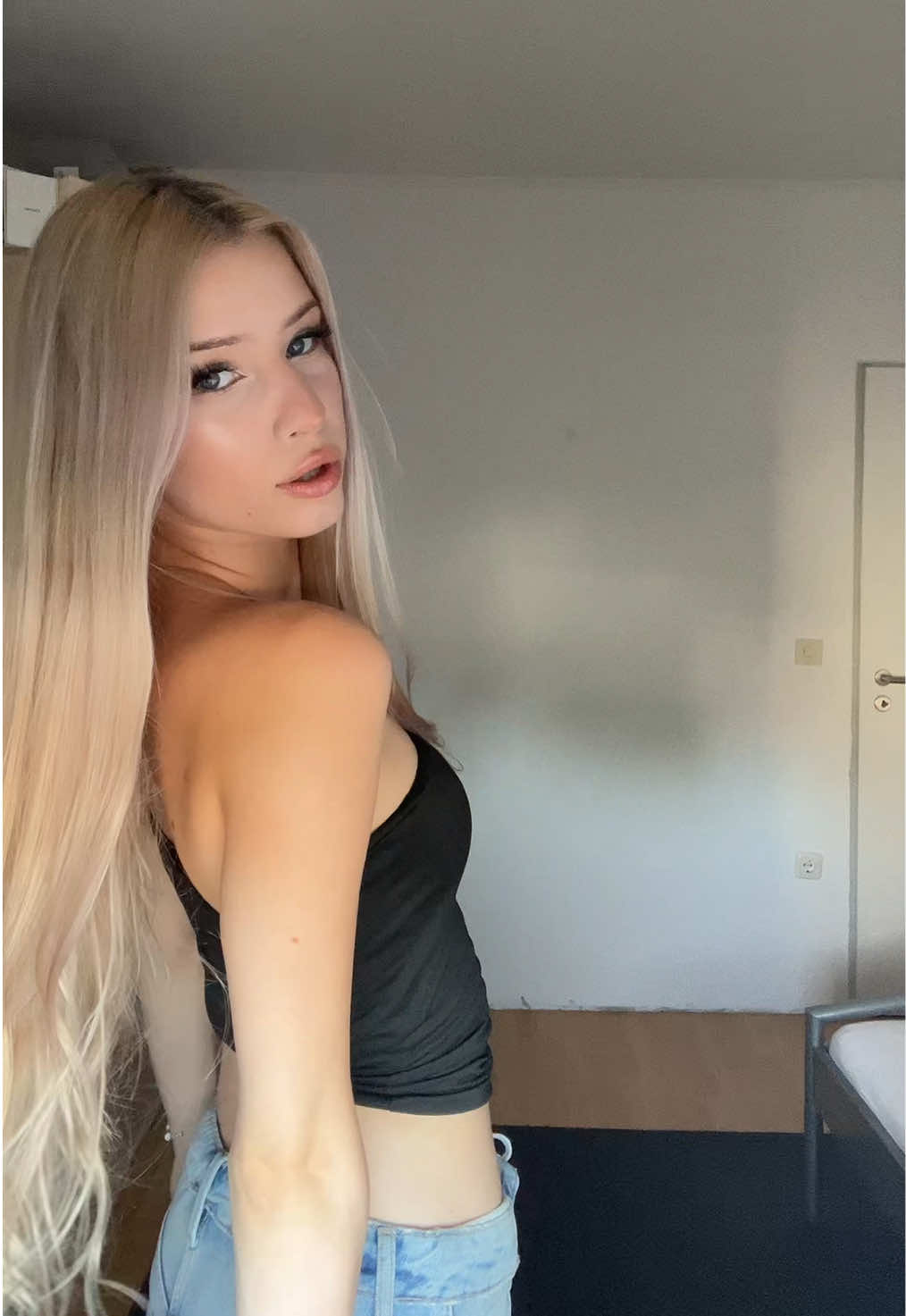 @eximy