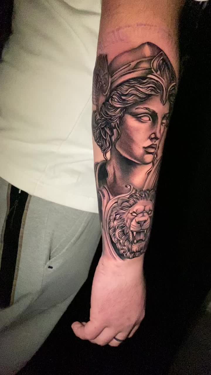 @Alexander__tats