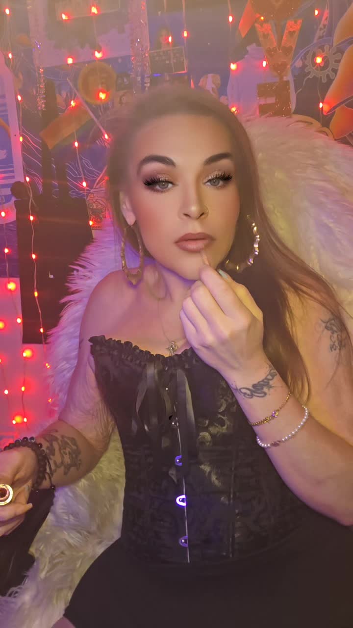@❤👑🦊💜SassySweetMamaAsh👑❤️