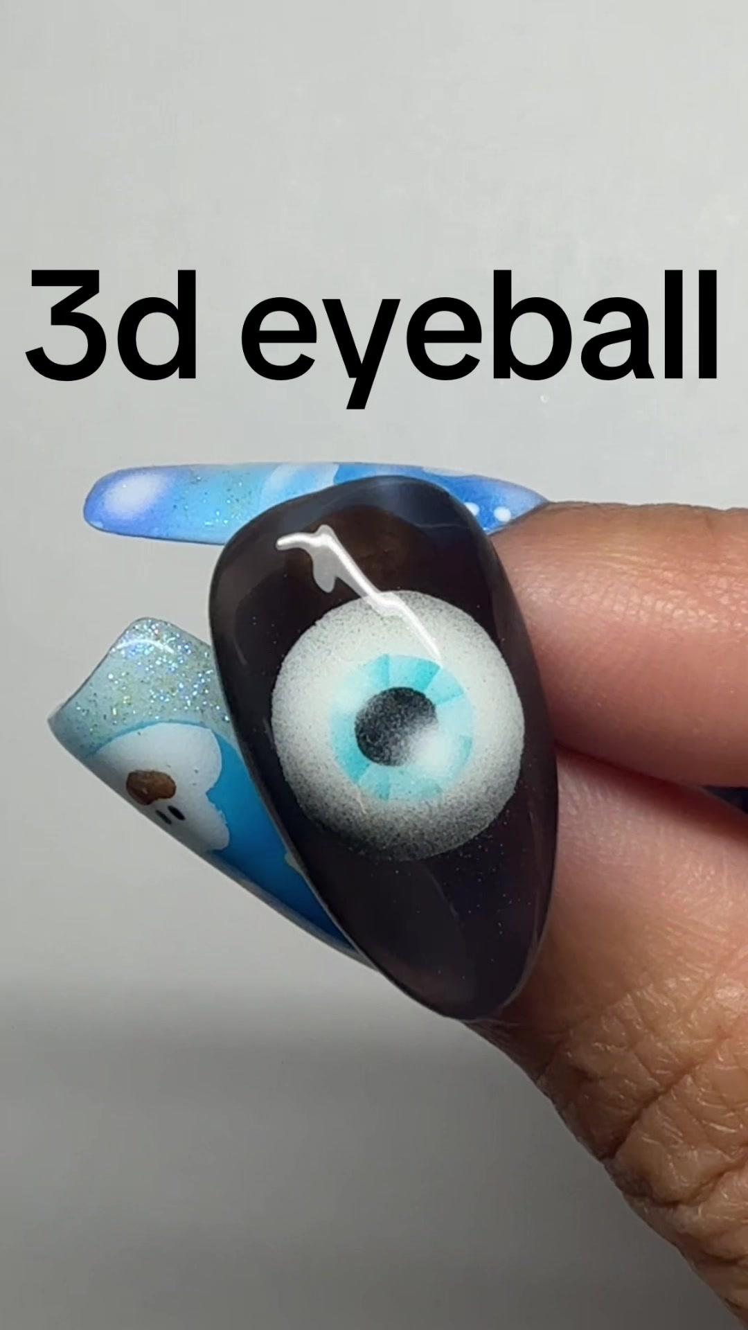 @Geranium Duet Nails