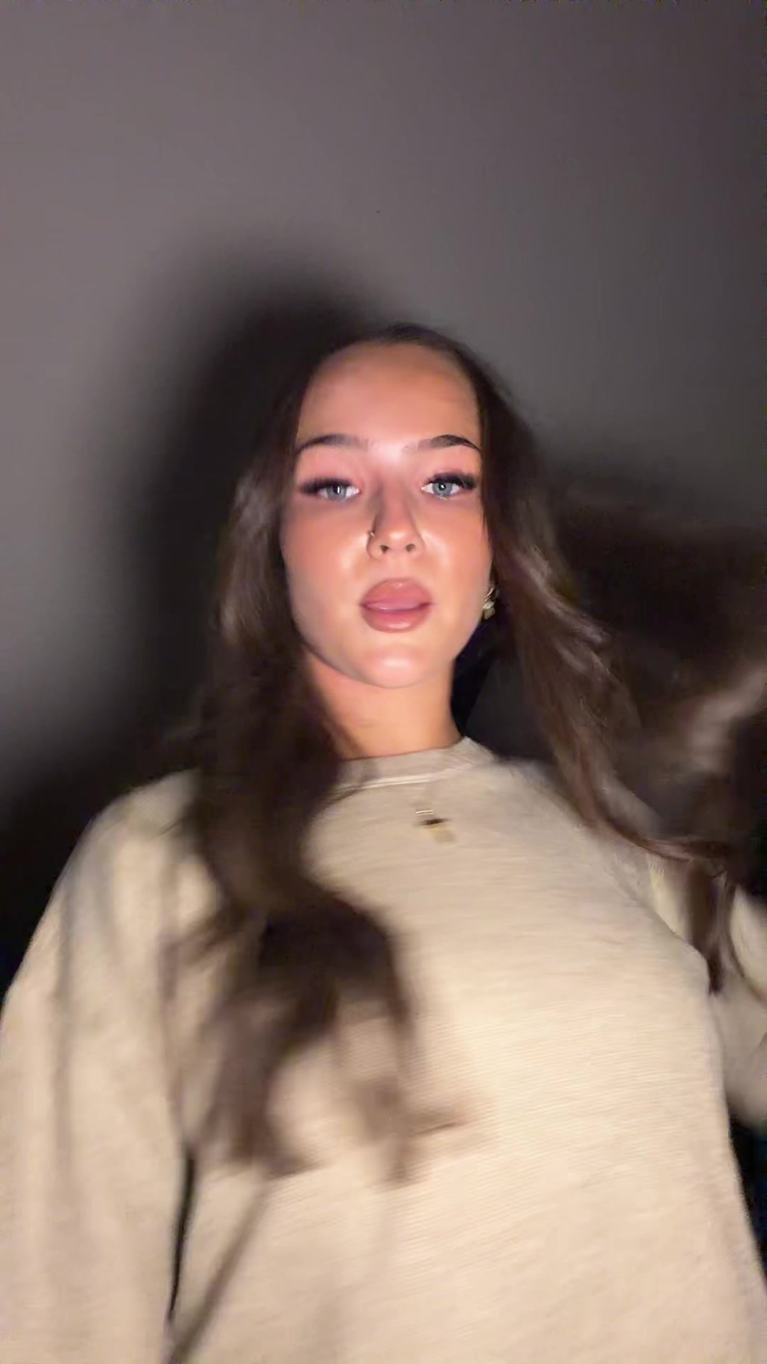 @alinawho