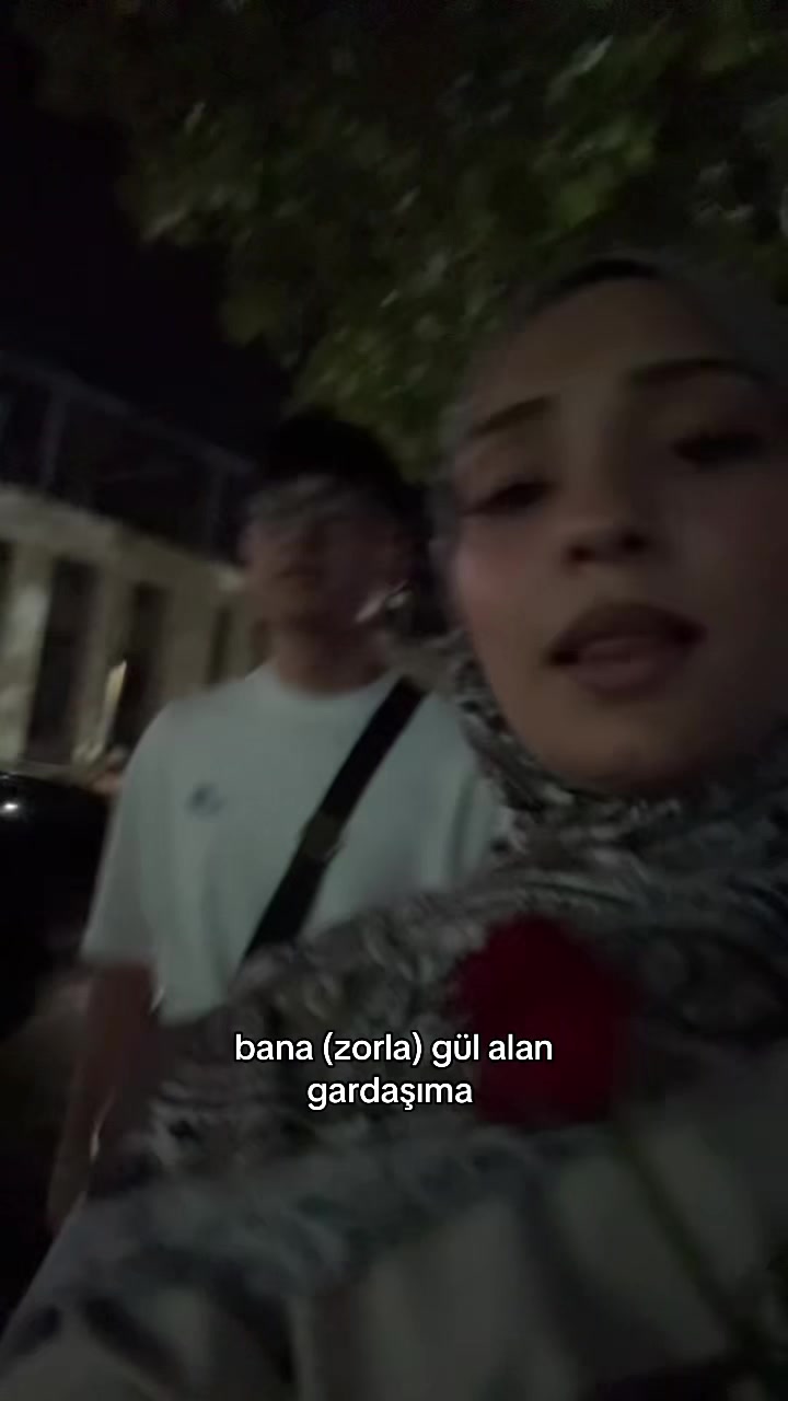 @esray 🌙