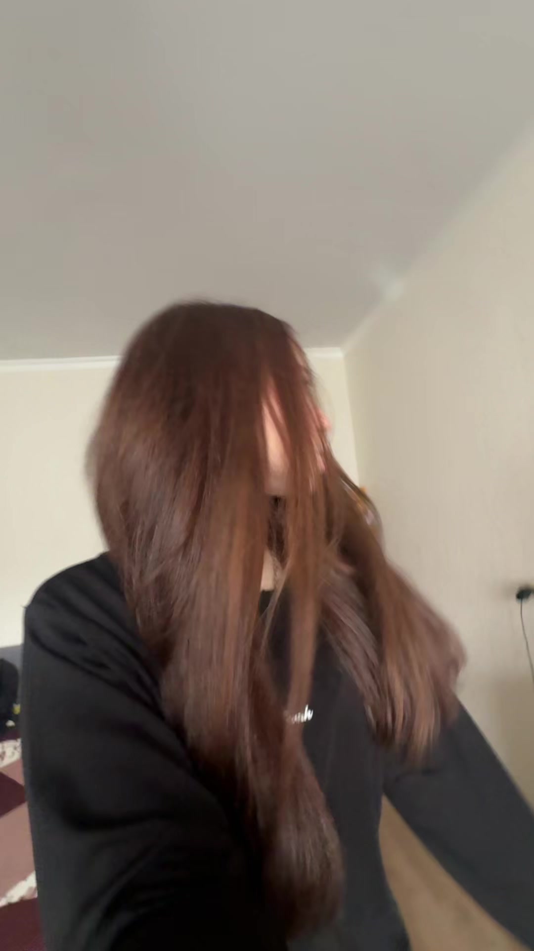 @…