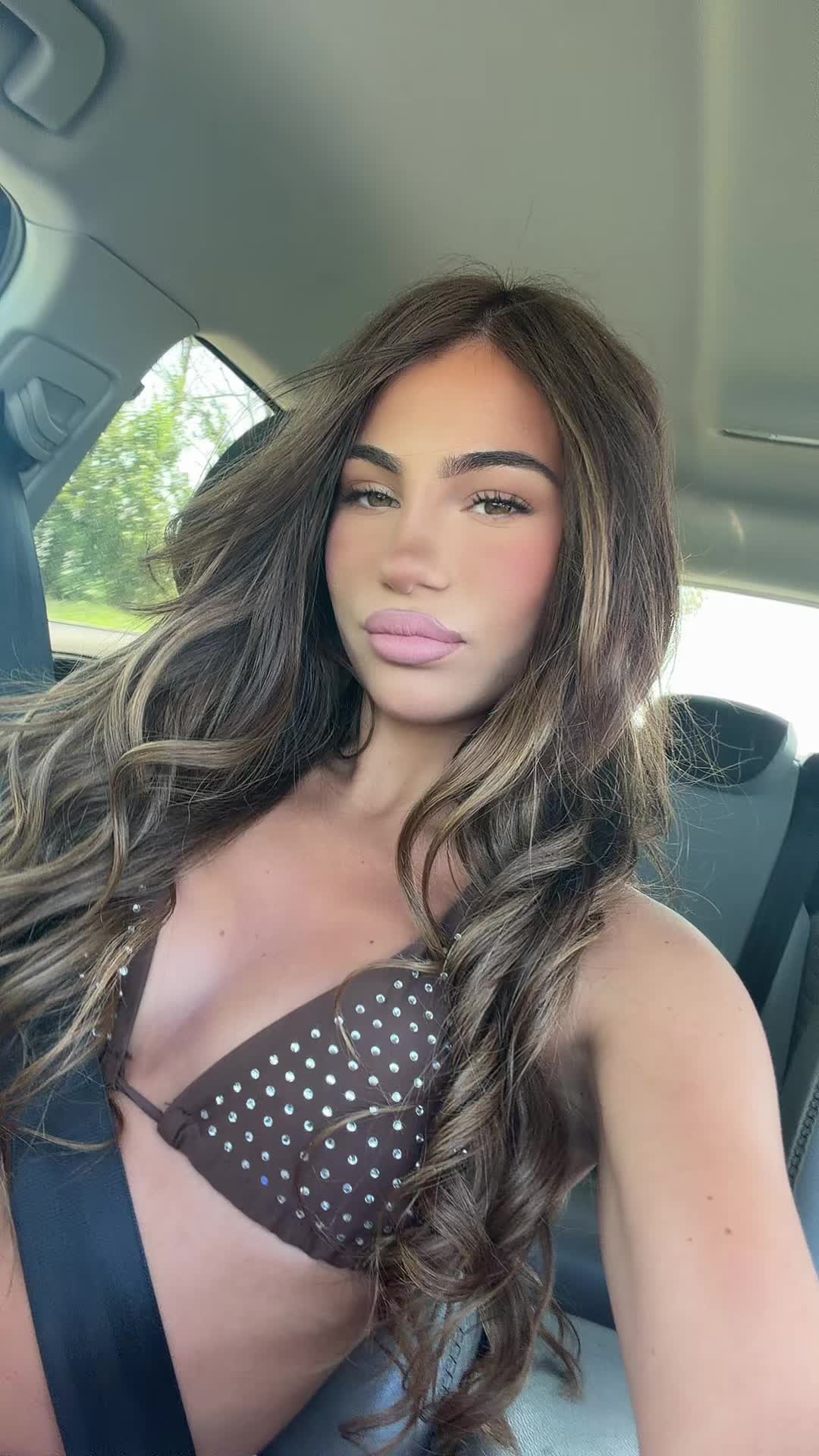 @Anuska