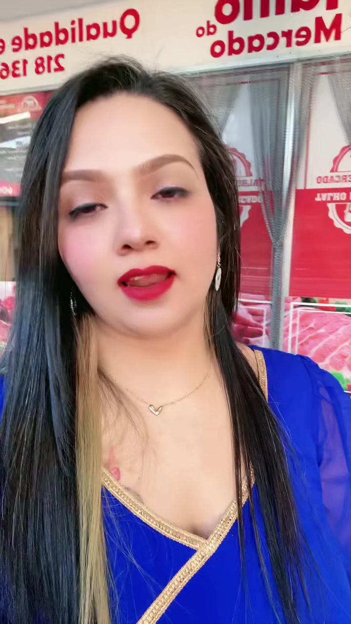 @October Queen👑(Ghimire Don )