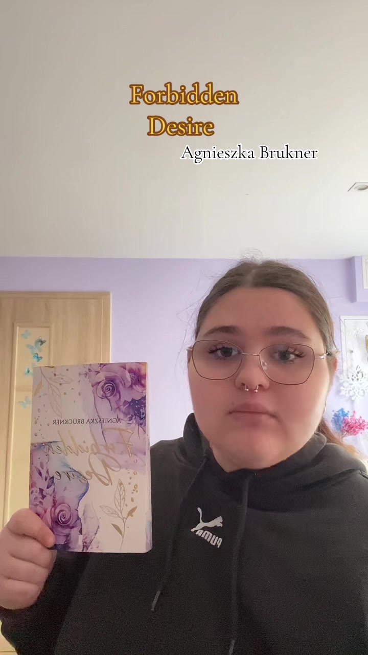 @Bookwithwera🦋📚