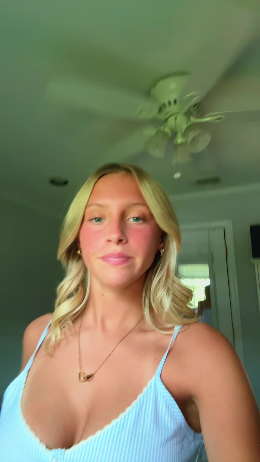 @darcyv08