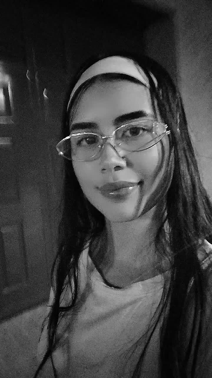 @Yari🩷✨