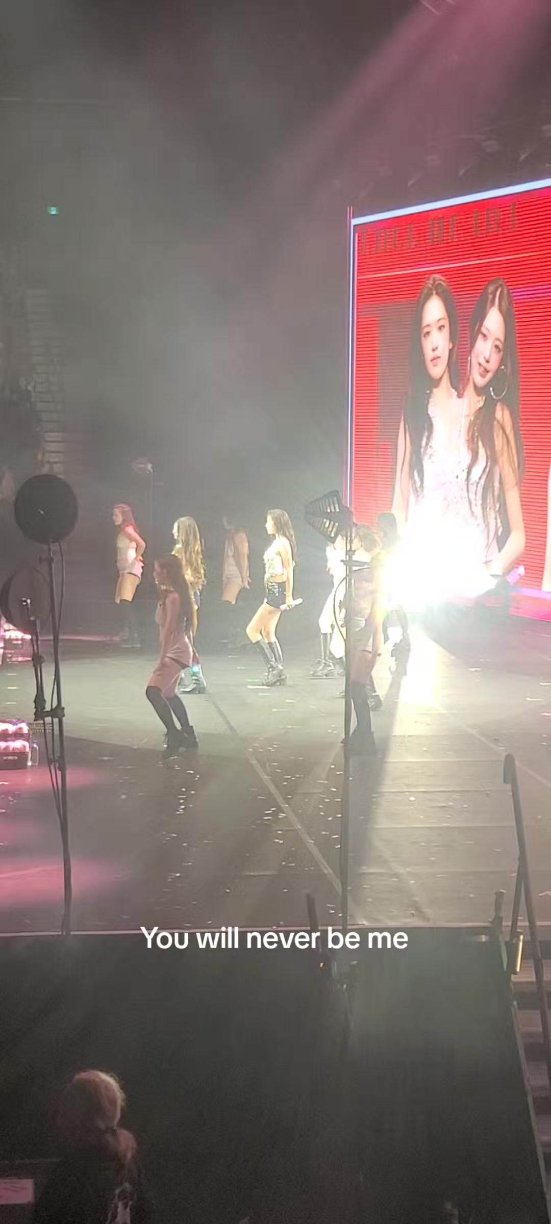 @Minji ⟭⟬💜