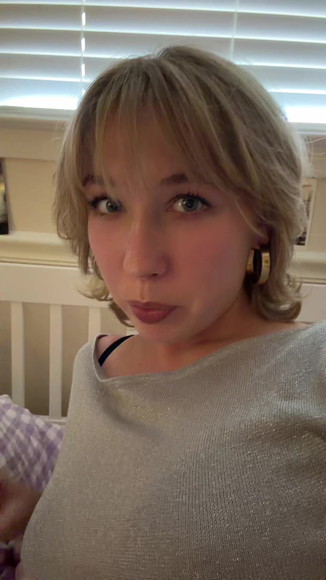 @lily