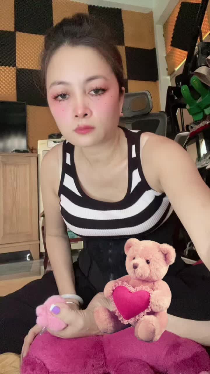 @oxychan97