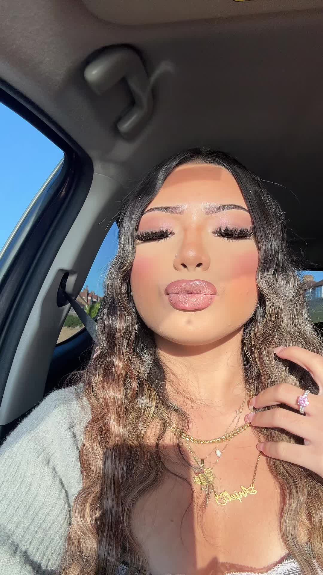 @anjelix2