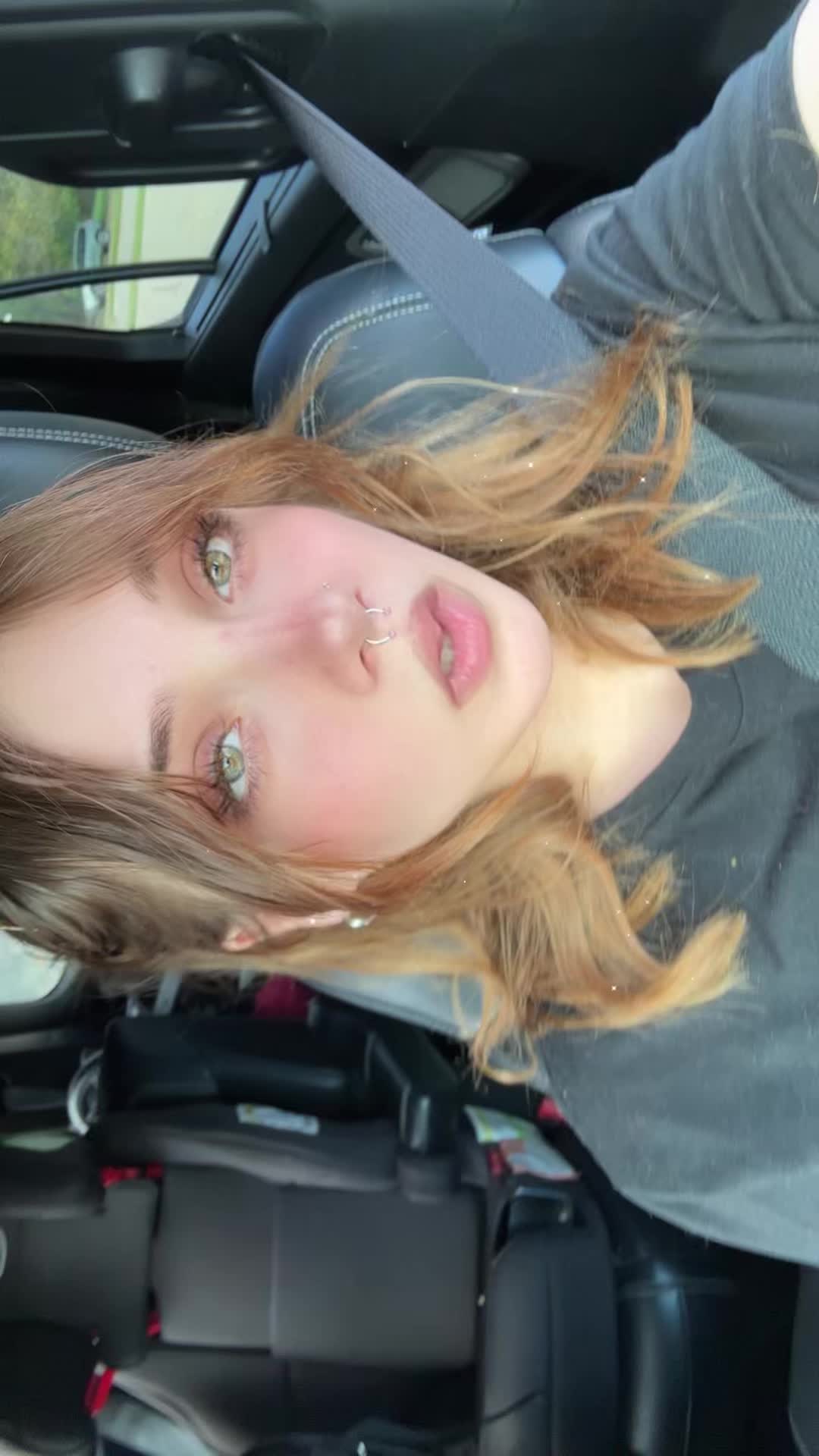 @Freckles♡︎