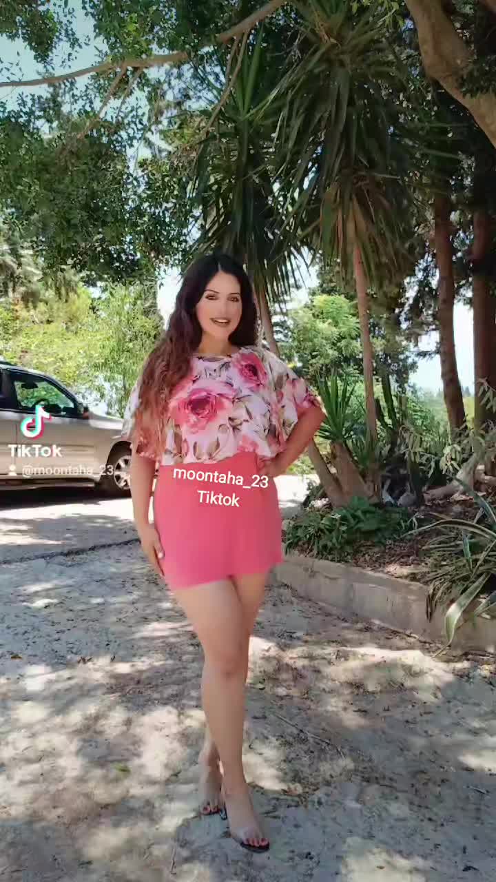 @Mony🇱🇧
