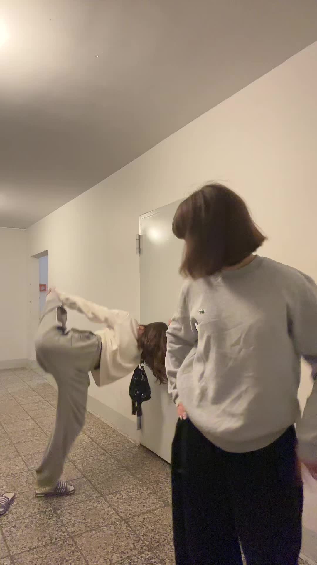 @liiaska