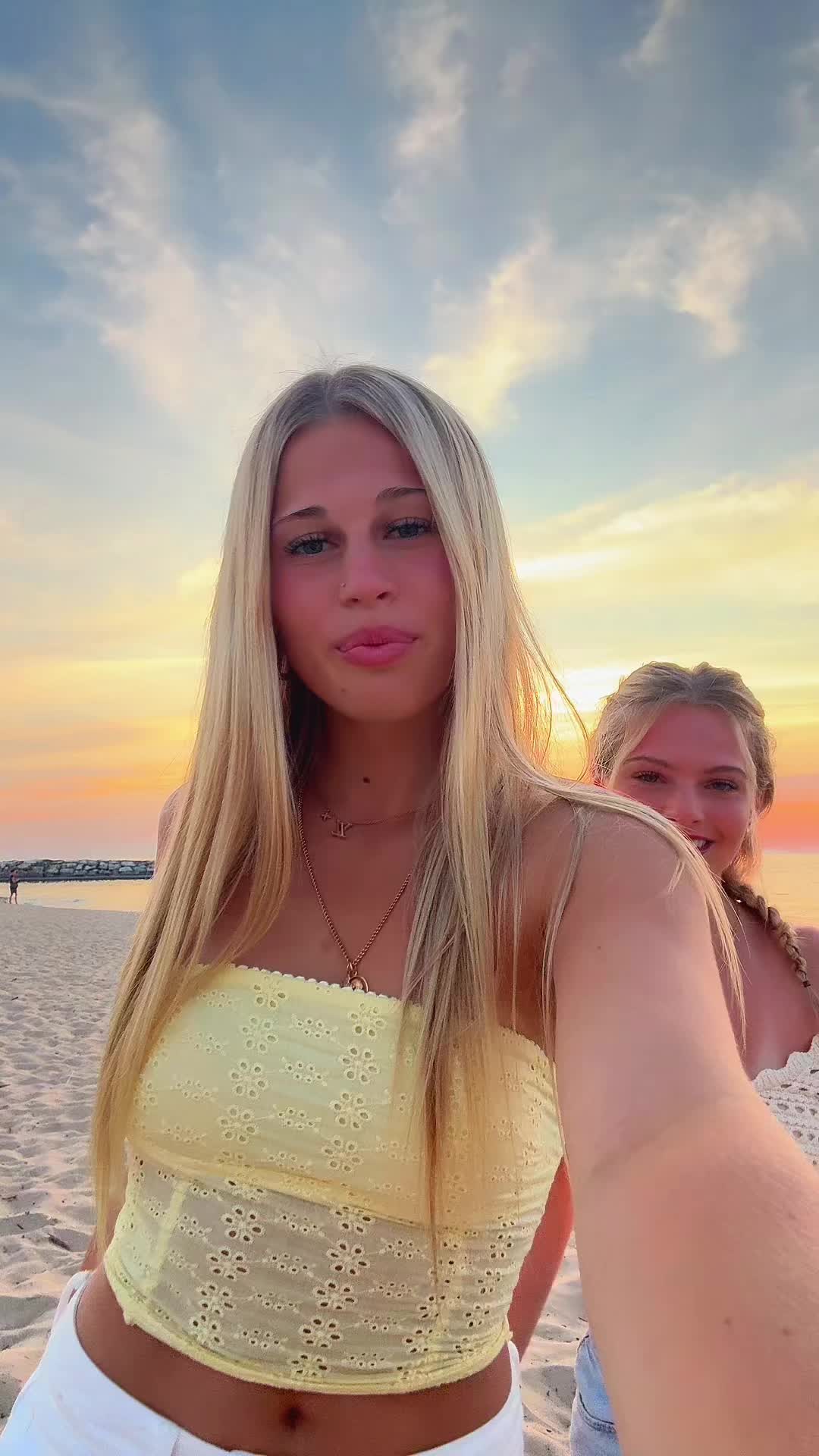 @sophia