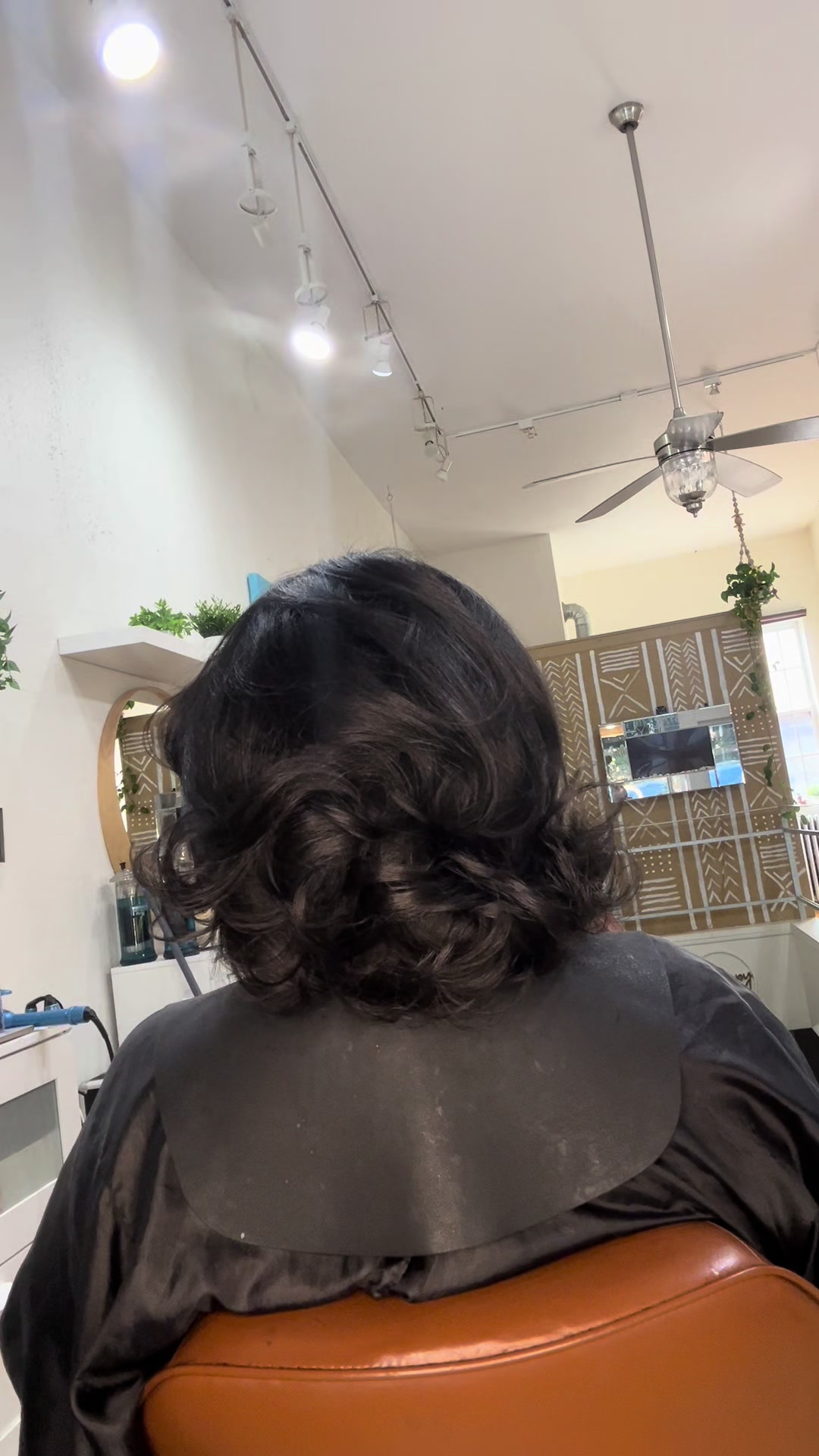 @CHICAGO SALON