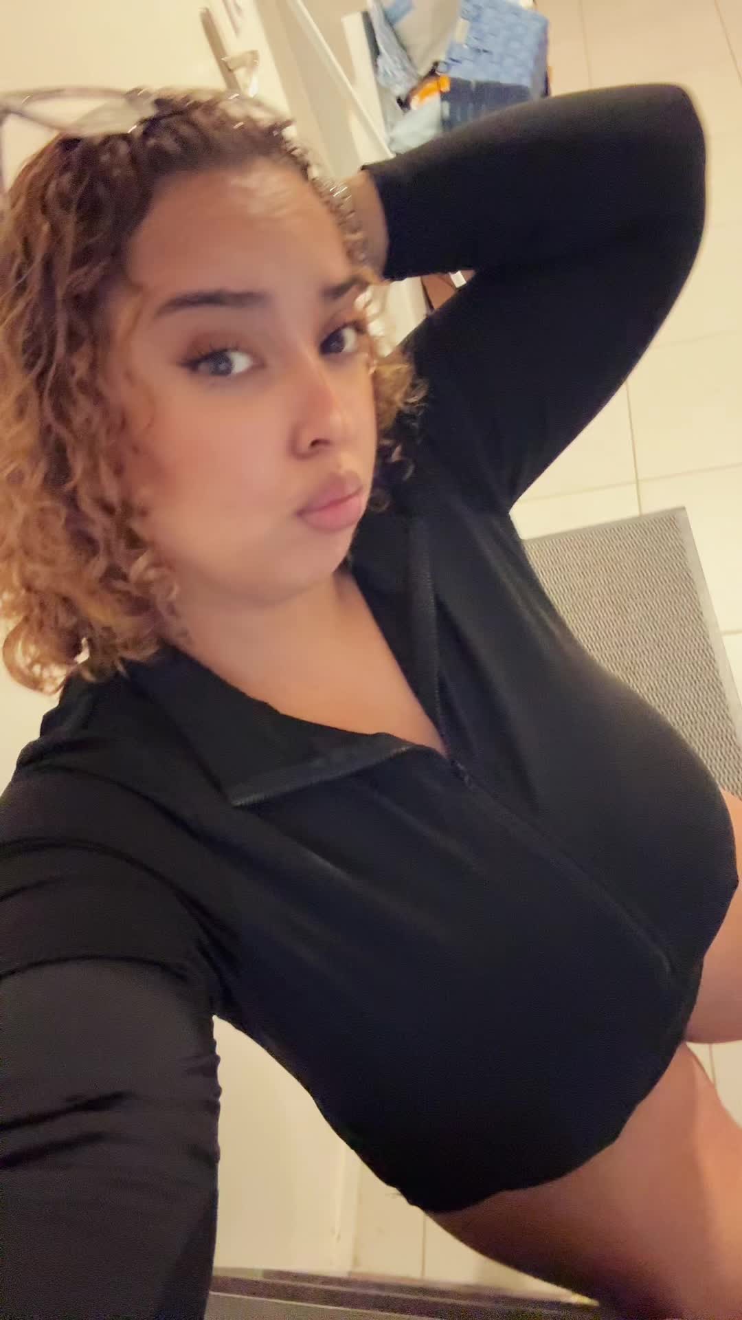 @Big mama🌶️🍒