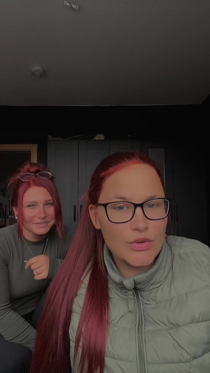 @momof4girlswithtwins