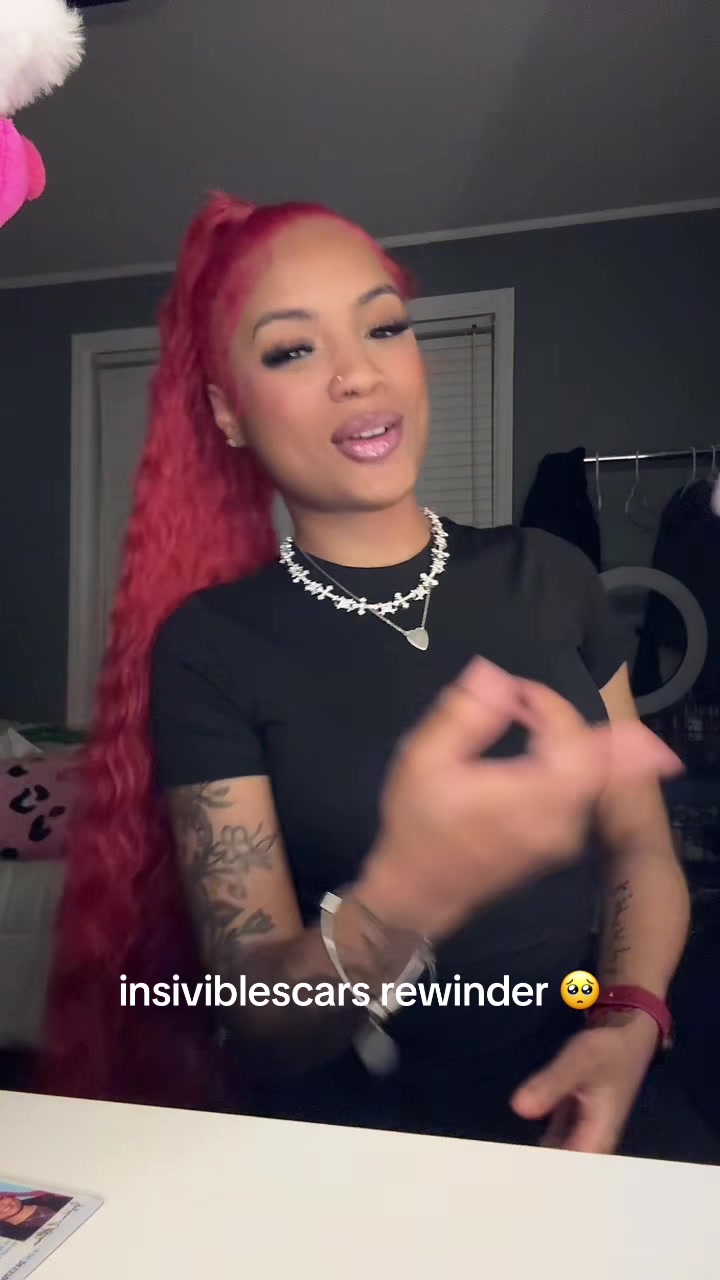 @TayAhna