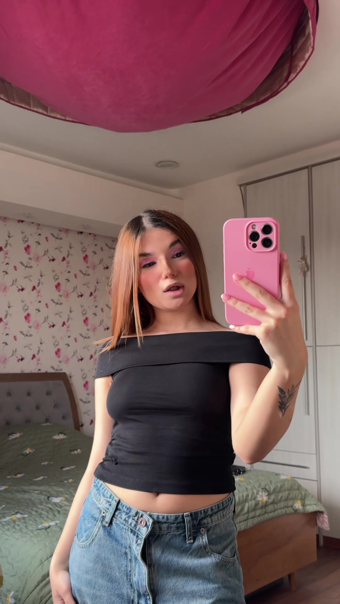 @KiKi