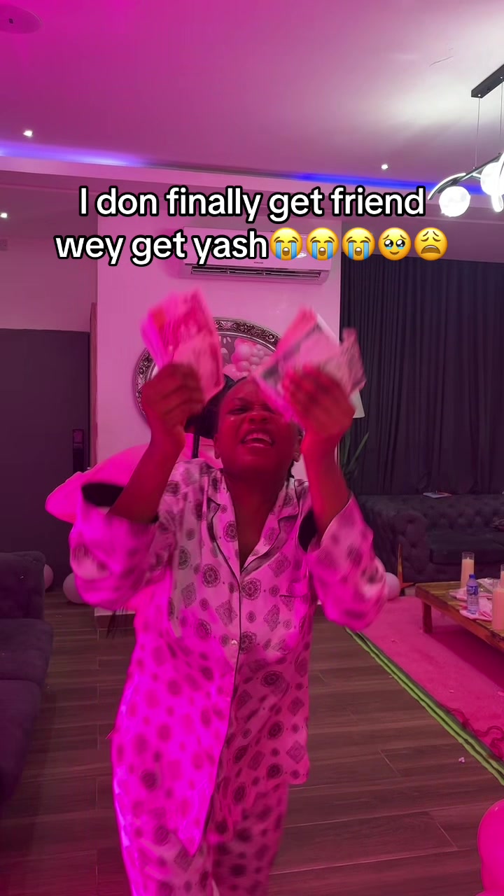 @roselaita