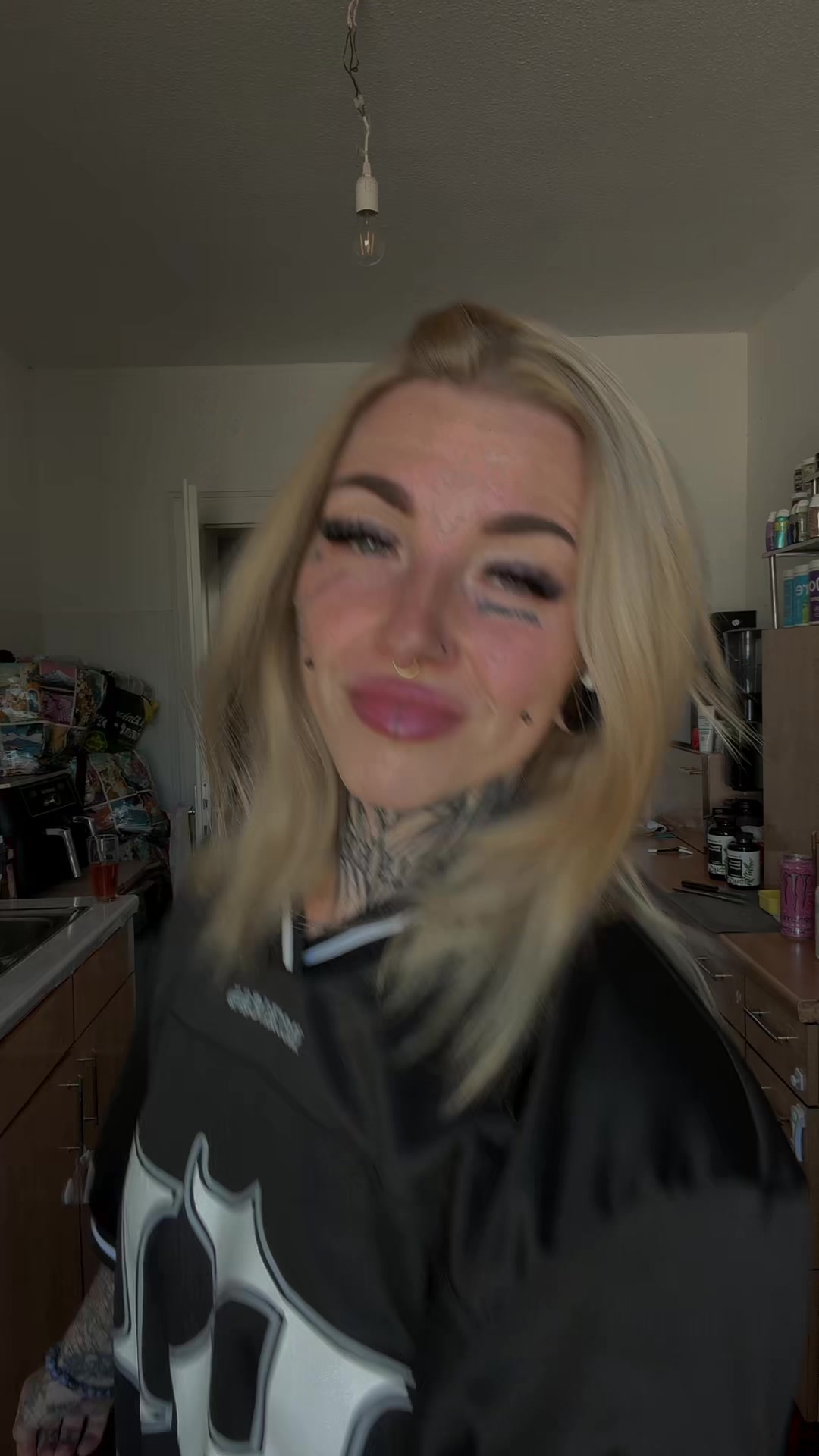@Sharonimo