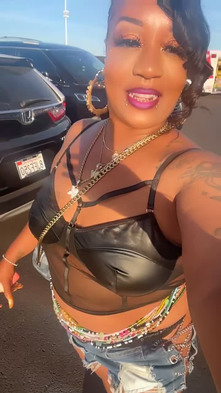 @MzRocstarr ⭐️