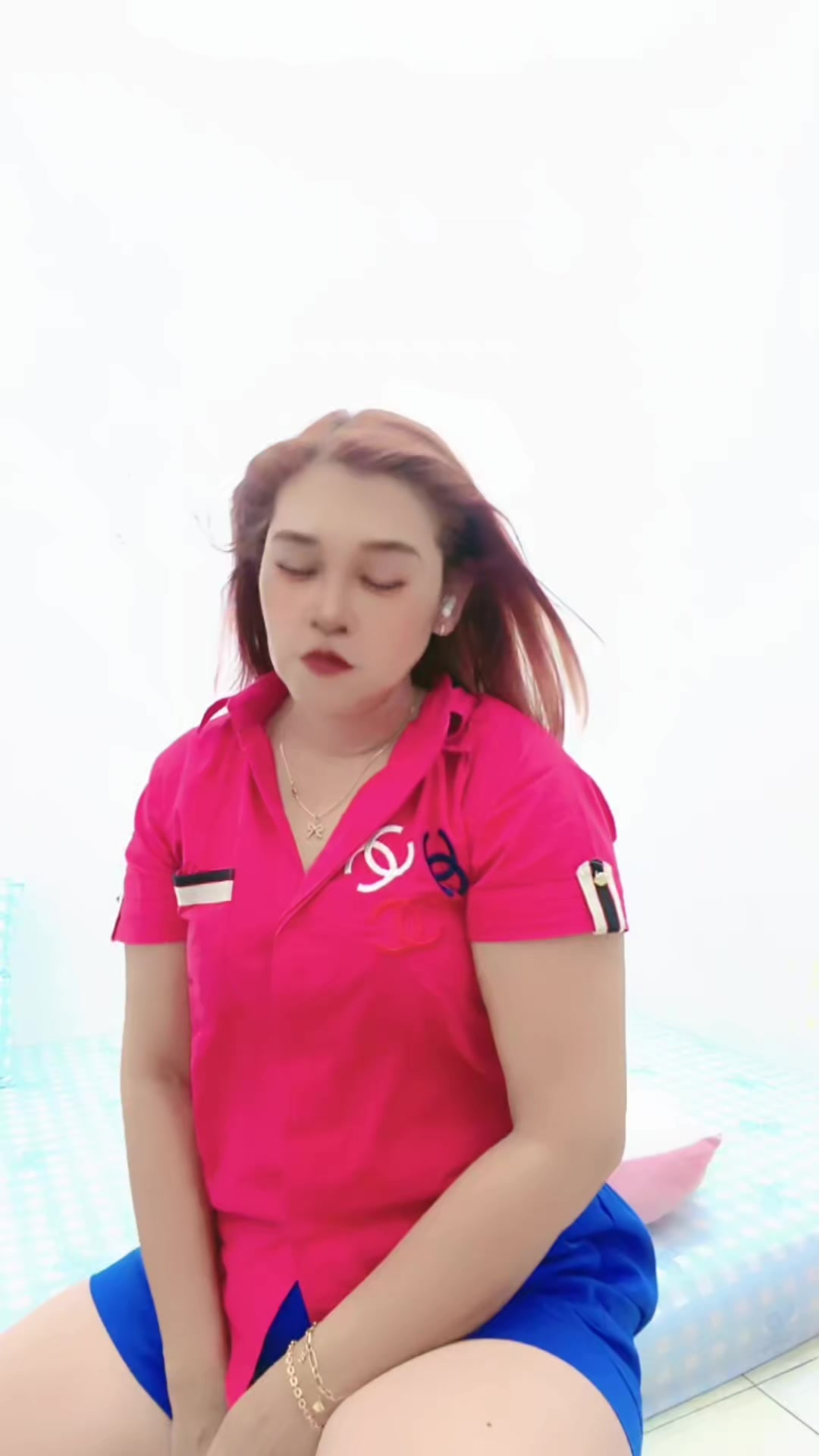 @Veronica magaretha