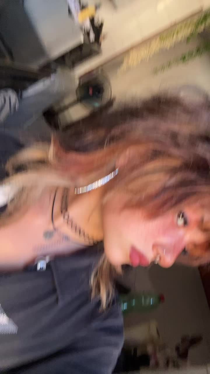 @🥥