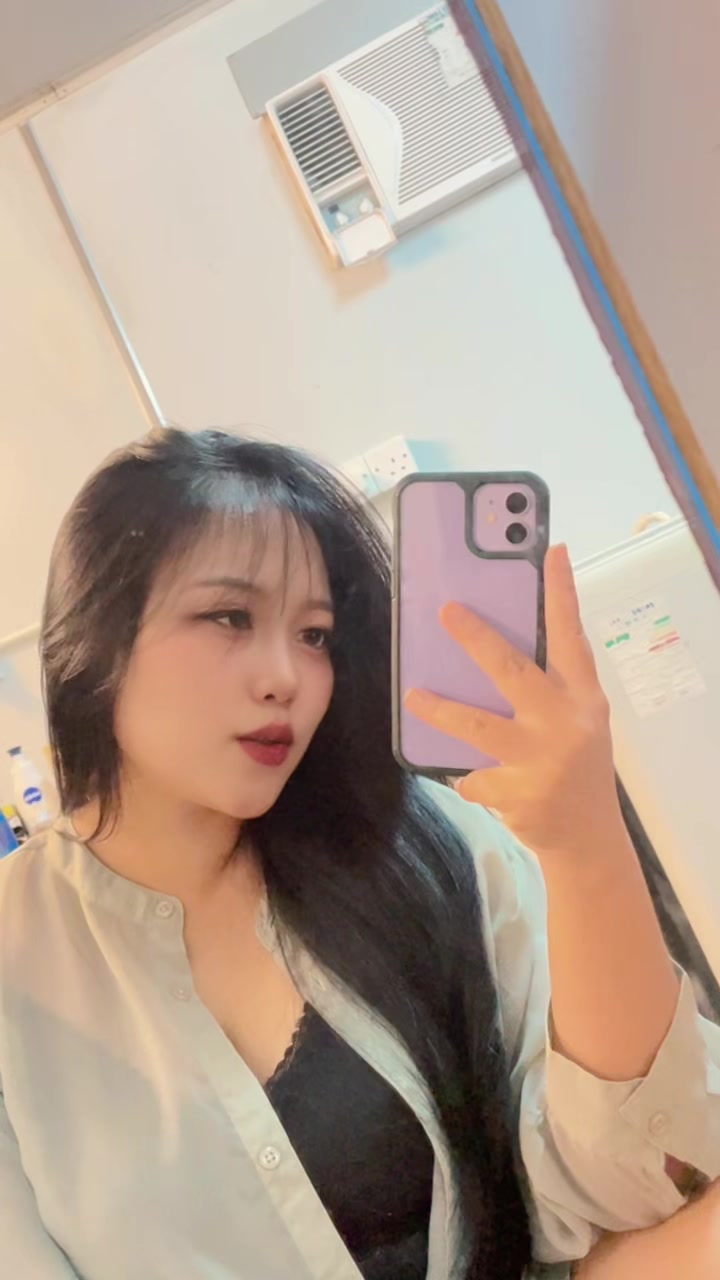 @Amel🍂