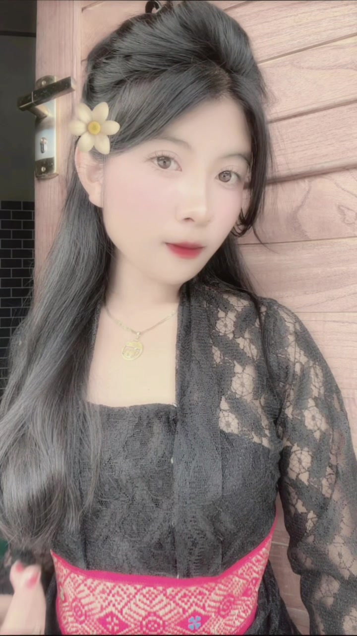 @ayu