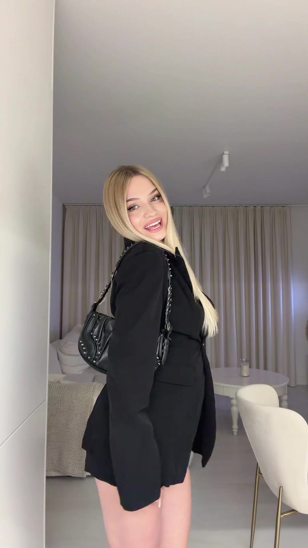 @haniaradziwon
