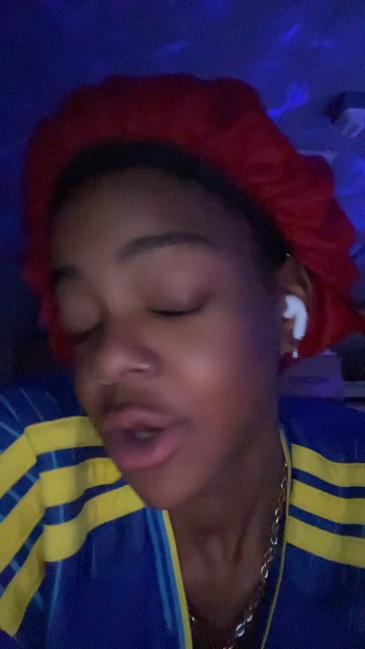 @E mucha di Tiktok