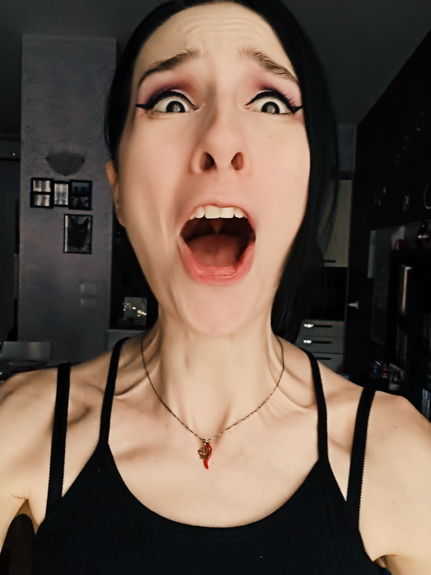 @Jokerina