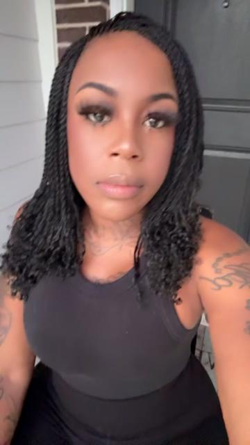 @nikkinicole 💕💕