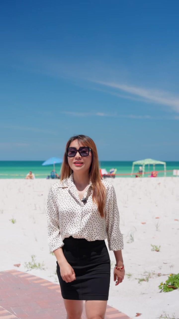 @juliephan_tampa.realtor