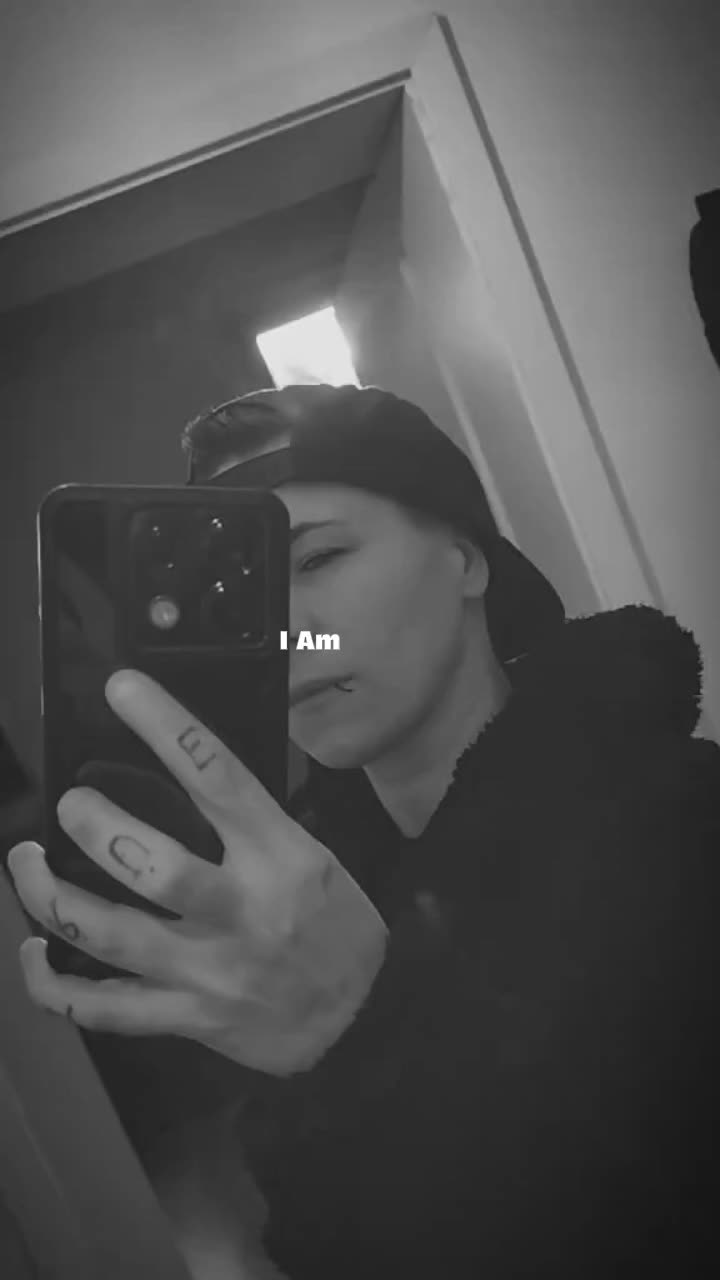 @🏴&zwj;☠️🫪Charly💙🏴&zwj;☠️